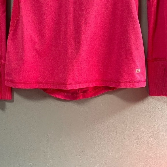 Layer 8 Performance quick dry long sleeve half zip pullover pink top. Size Small - Picture 8 of 9